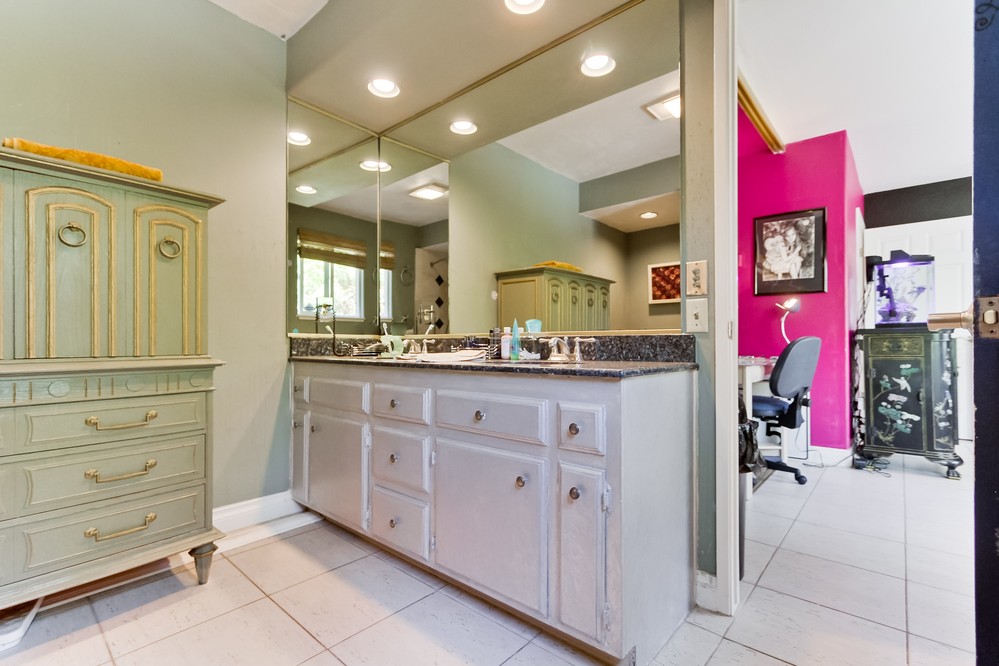 Virtual tour photo 38 of 49 for 18450 Bernardo Trails Dr