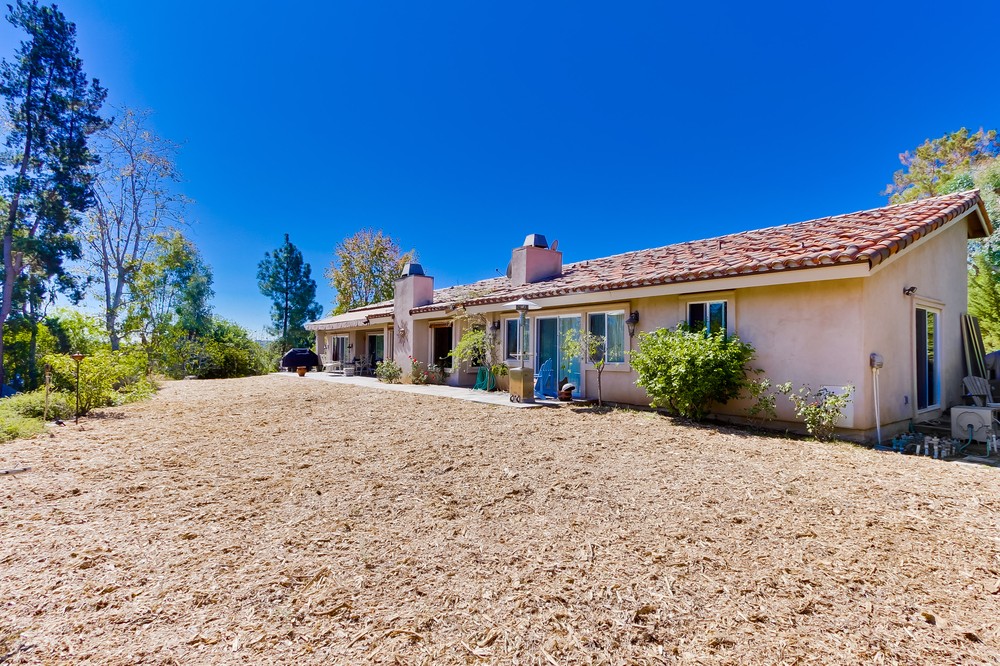 Virtual tour photo 39 of 49 for 18450 Bernardo Trails Dr