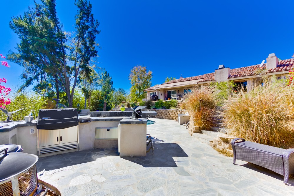 Virtual tour photo 46 of 49 for 18450 Bernardo Trails Dr