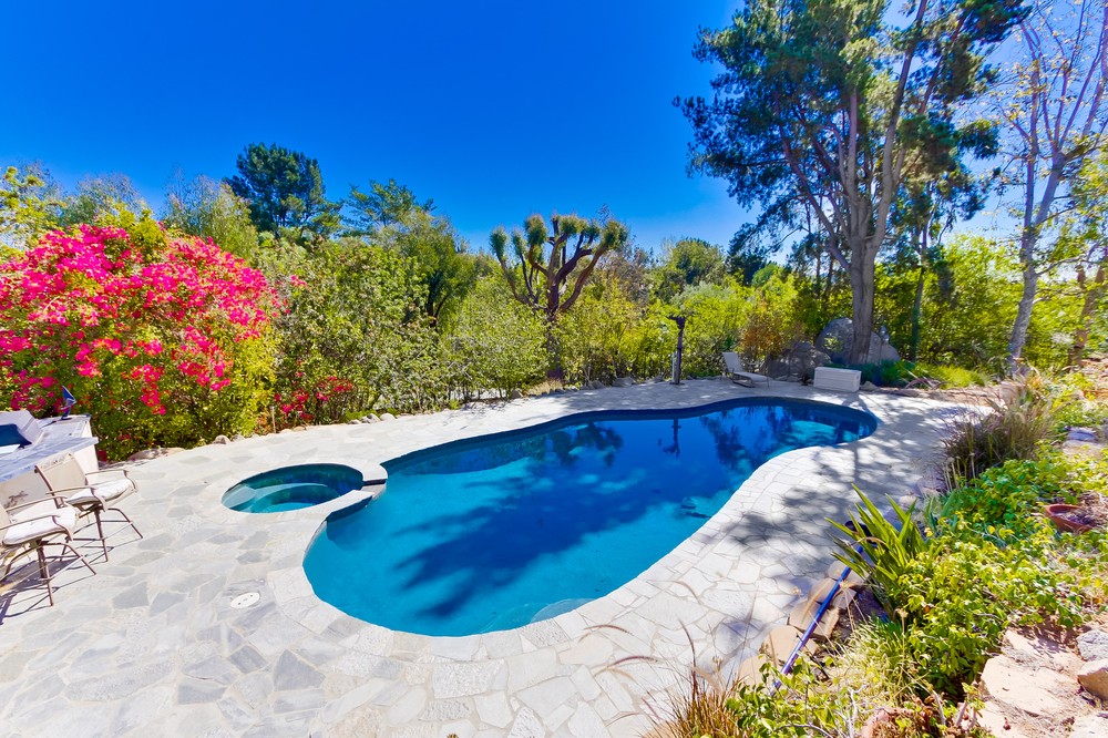 Virtual tour photo 47 of 49 for 18450 Bernardo Trails Dr