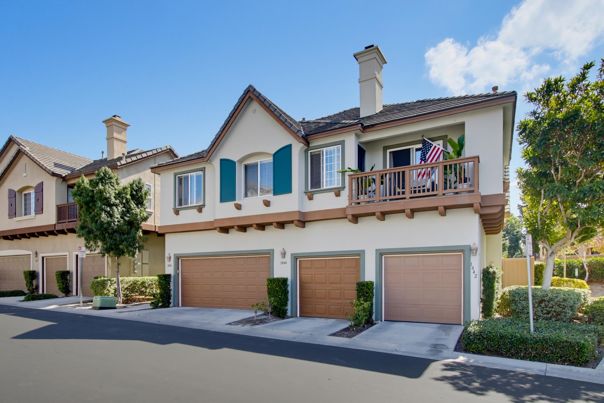 Virtual tour photo 1 of 40 for 1846 Rouge Dr