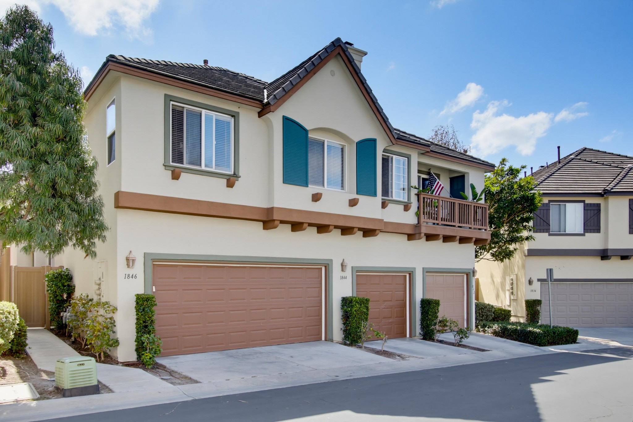 Virtual tour photo 3 of 40 for 1846 Rouge Dr