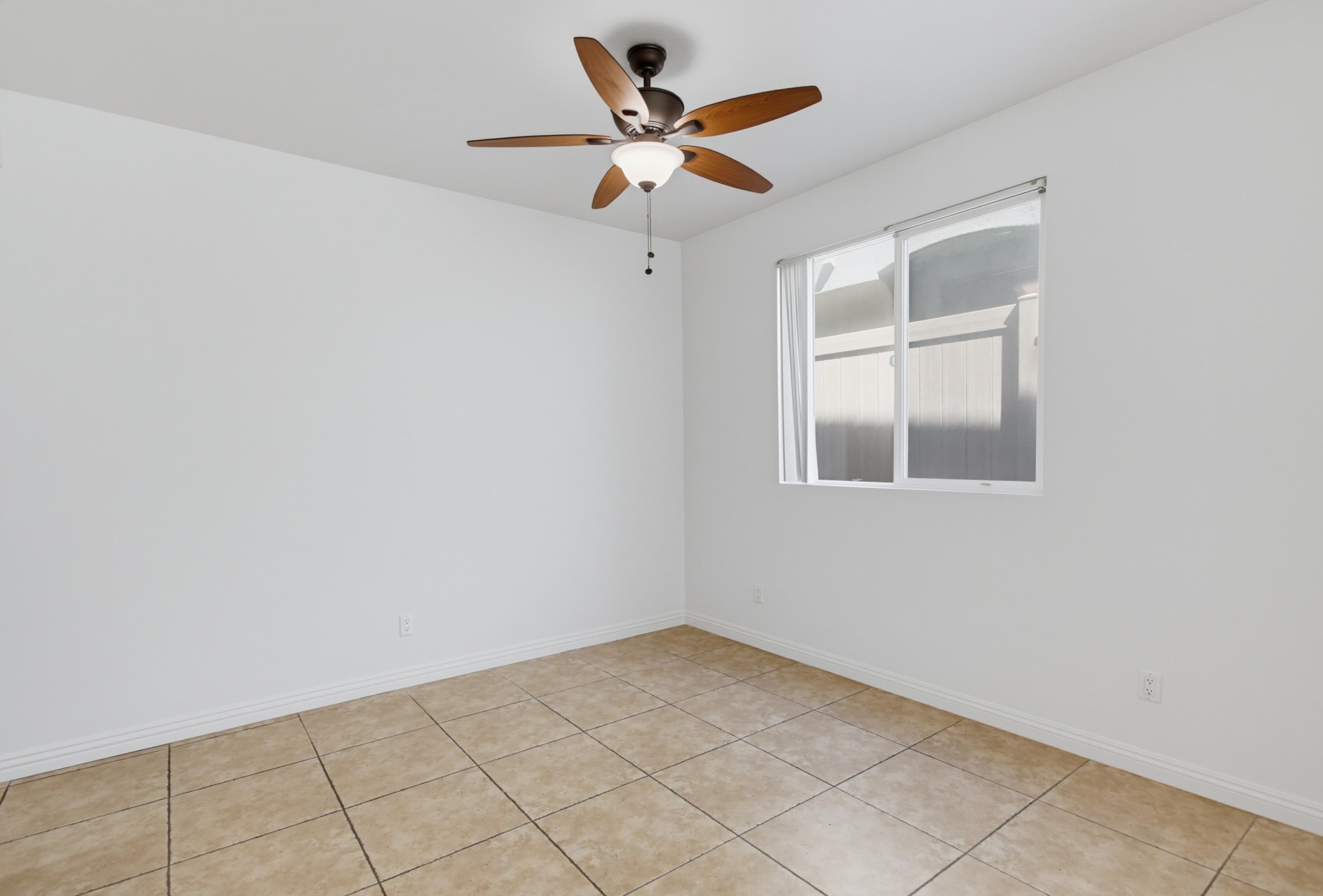 Virtual tour photo 10 of 40 for 1846 Rouge Dr
