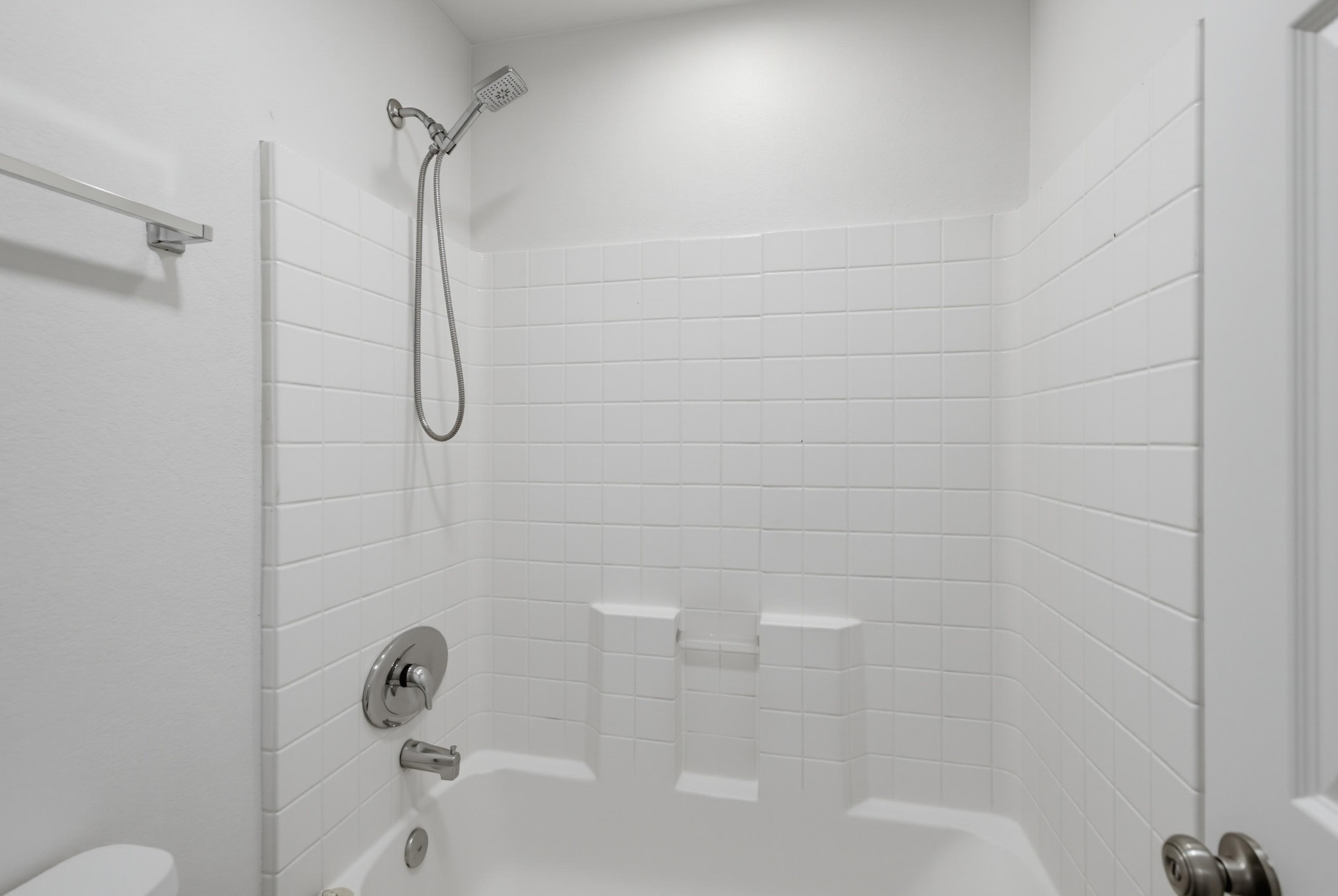 Virtual tour photo 21 of 40 for 1846 Rouge Dr