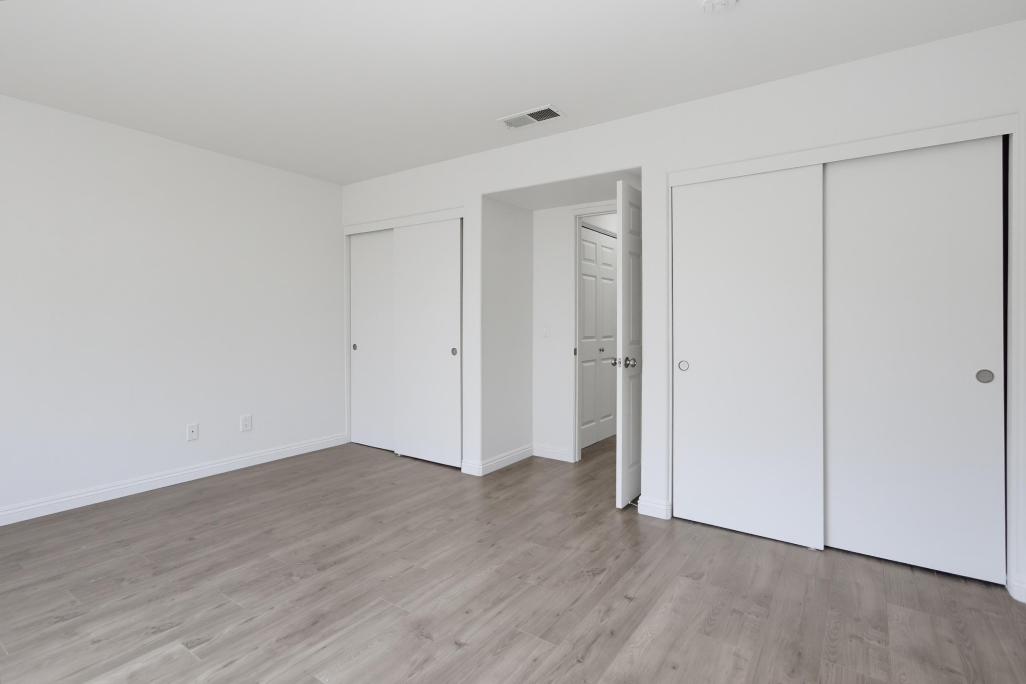 Virtual tour photo 29 of 40 for 1846 Rouge Dr