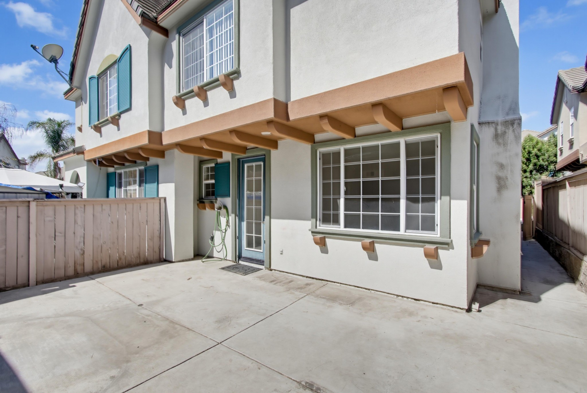 Virtual tour photo 34 of 40 for 1846 Rouge Dr
