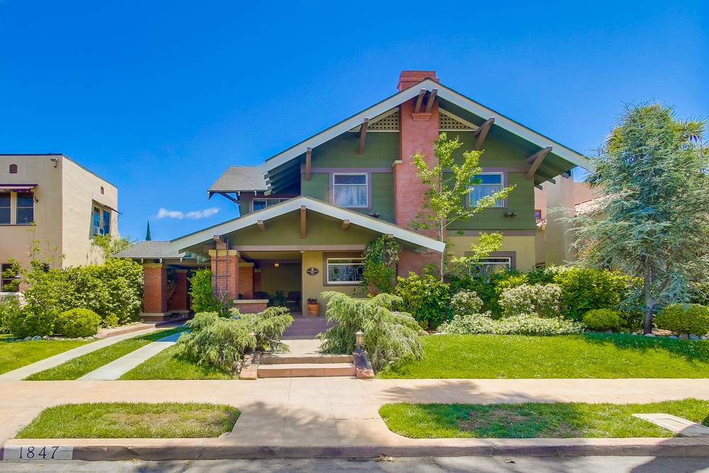 Virtual tour photo 1 of 86 for 1847 Altamira Pl