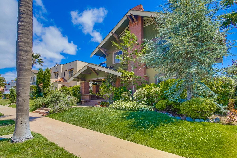 Virtual tour photo 6 of 86 for 1847 Altamira Pl