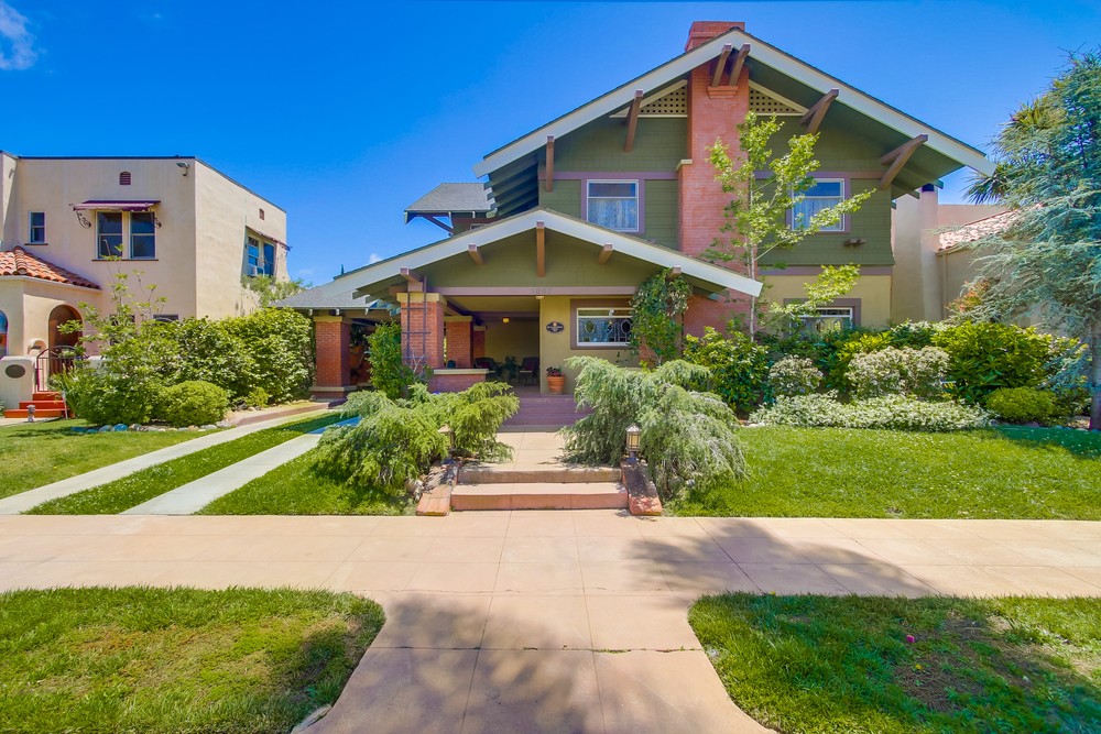 Virtual tour photo 7 of 86 for 1847 Altamira Pl