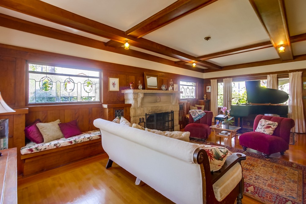 Virtual tour photo 21 of 86 for 1847 Altamira Pl