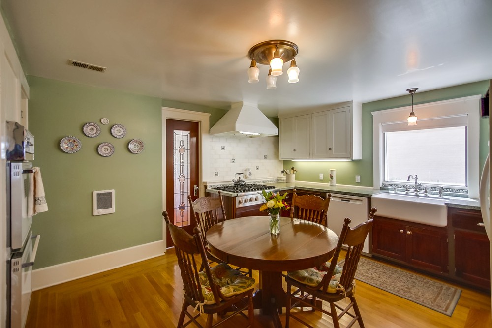 Virtual tour photo 26 of 86 for 1847 Altamira Pl