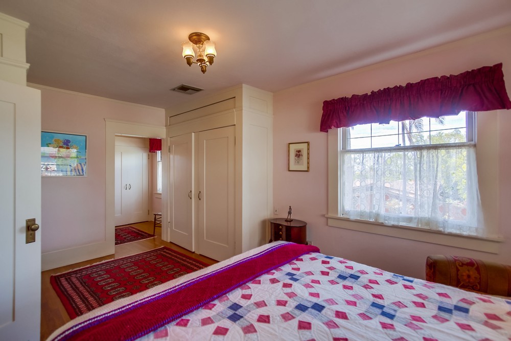 Virtual tour photo 53 of 86 for 1847 Altamira Pl