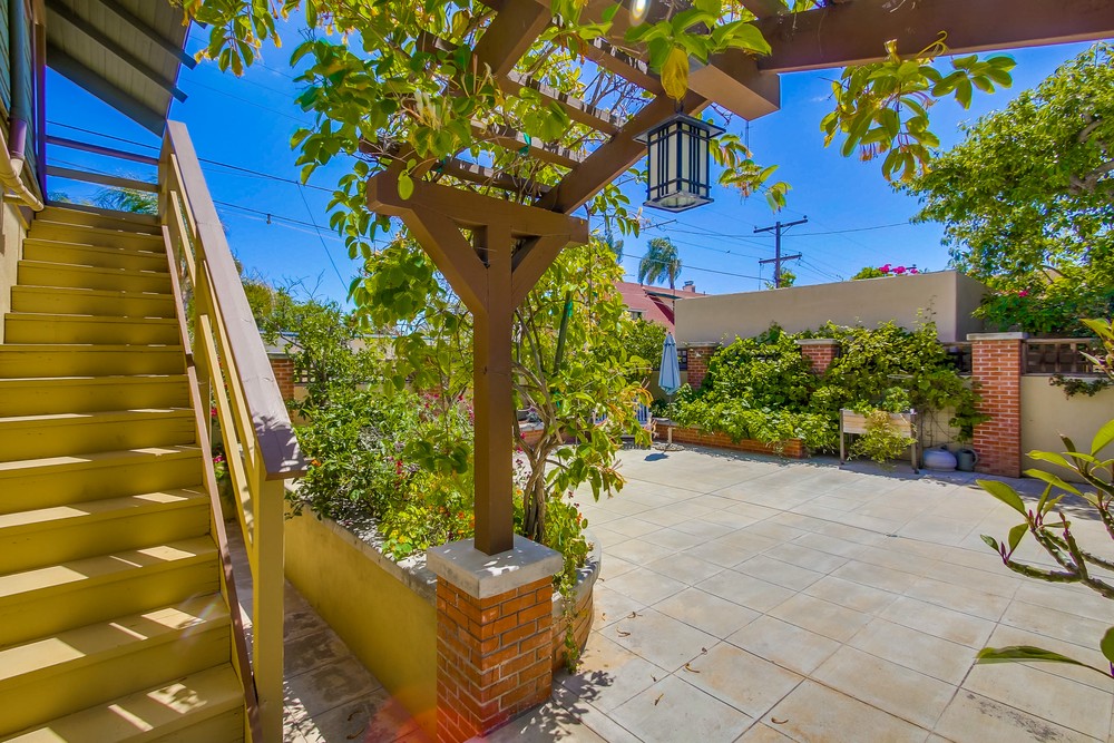 Virtual tour photo 78 of 86 for 1847 Altamira Pl