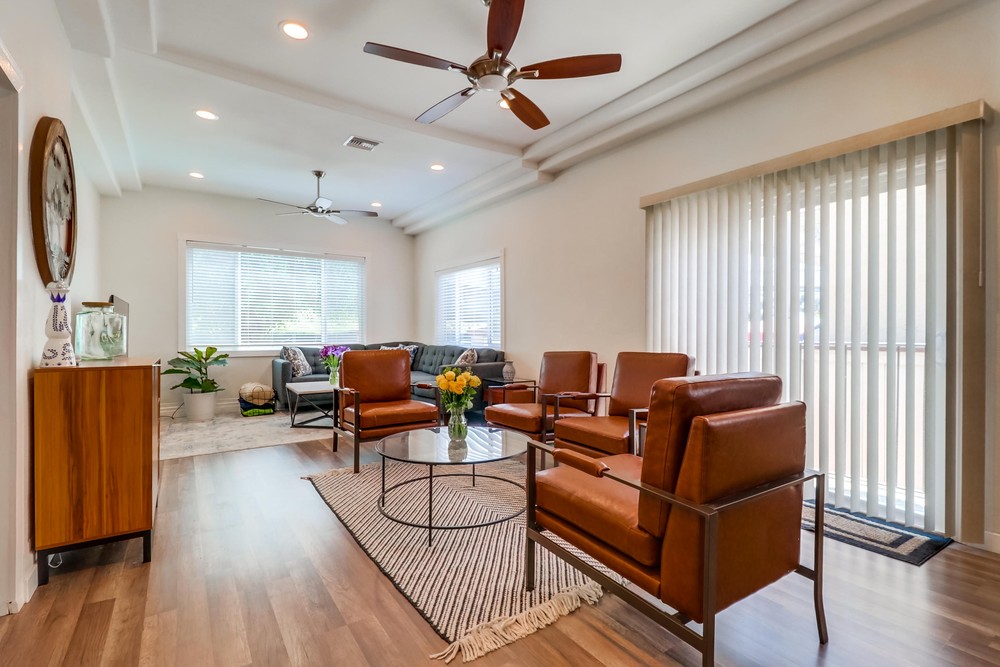 Virtual tour photo 9 of 29 for 1850 Kearney Ave