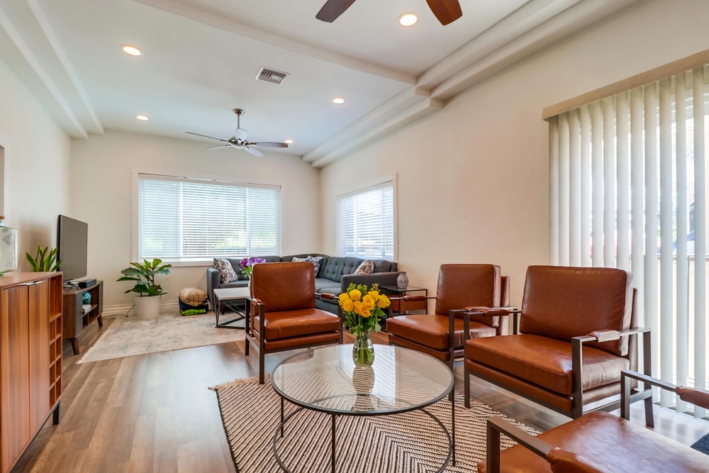 Virtual tour photo 10 of 29 for 1850 Kearney Ave