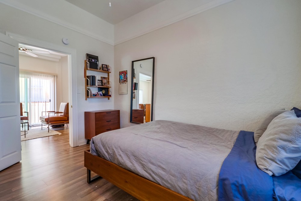 Virtual tour photo 20 of 29 for 1850 Kearney Ave