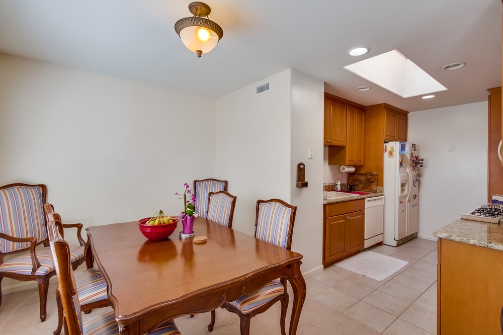 Virtual tour photo 10 of 26 for 1853 Hornblend Street