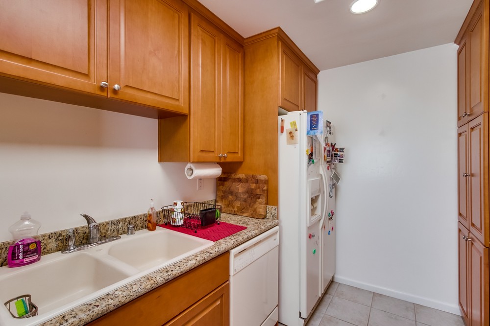 Virtual tour photo 13 of 26 for 1853 Hornblend Street