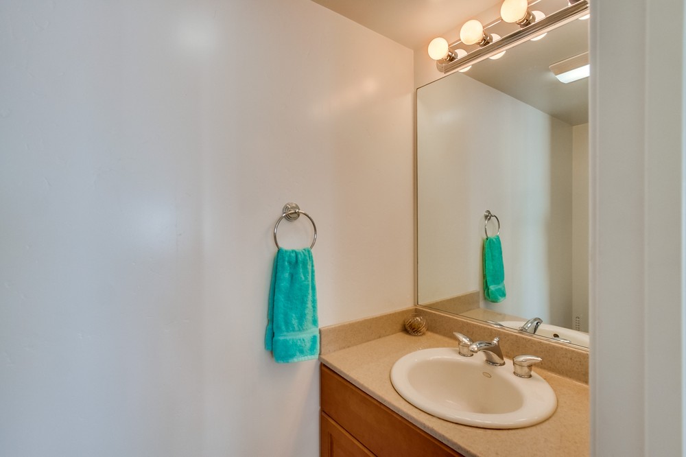 Virtual tour photo 14 of 26 for 1853 Hornblend Street