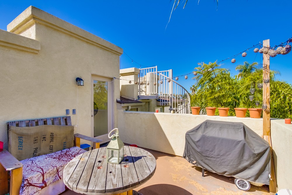Virtual tour photo 26 of 26 for 1853 Hornblend Street