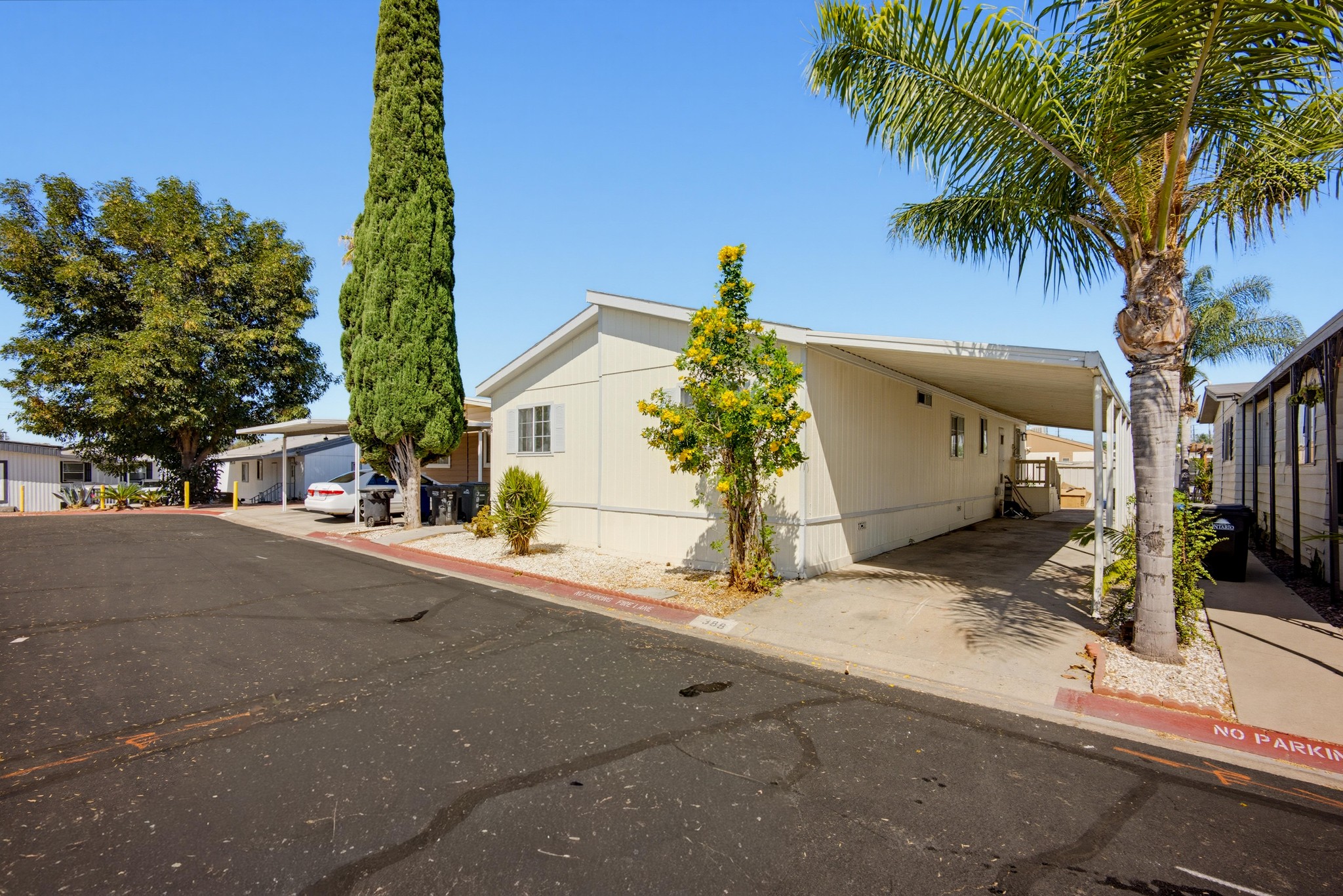 Virtual tour photo 4 of 36 for 1855 E Riverside Dr Spc 388