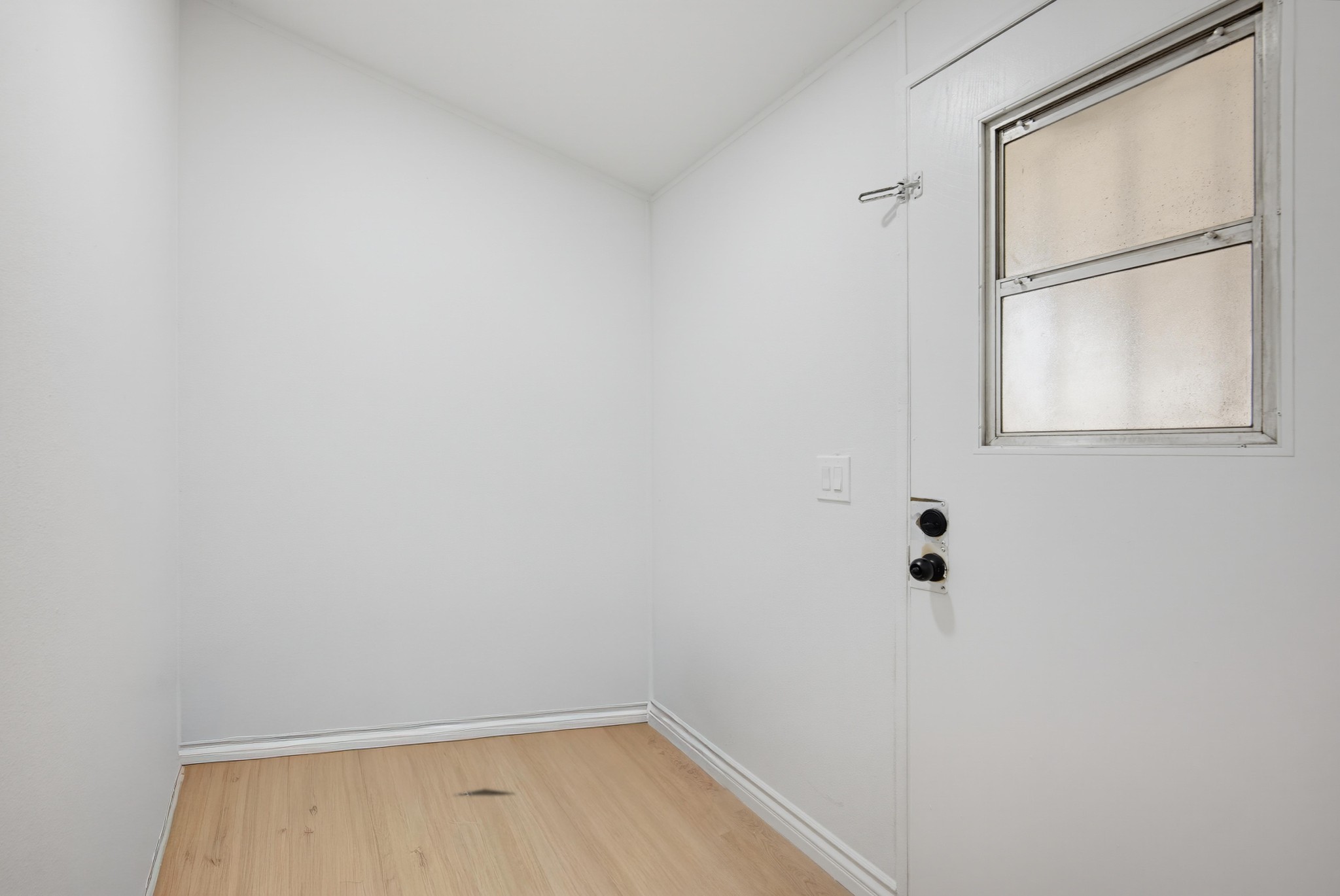 Virtual tour photo 16 of 36 for 1855 E Riverside Dr Spc 388