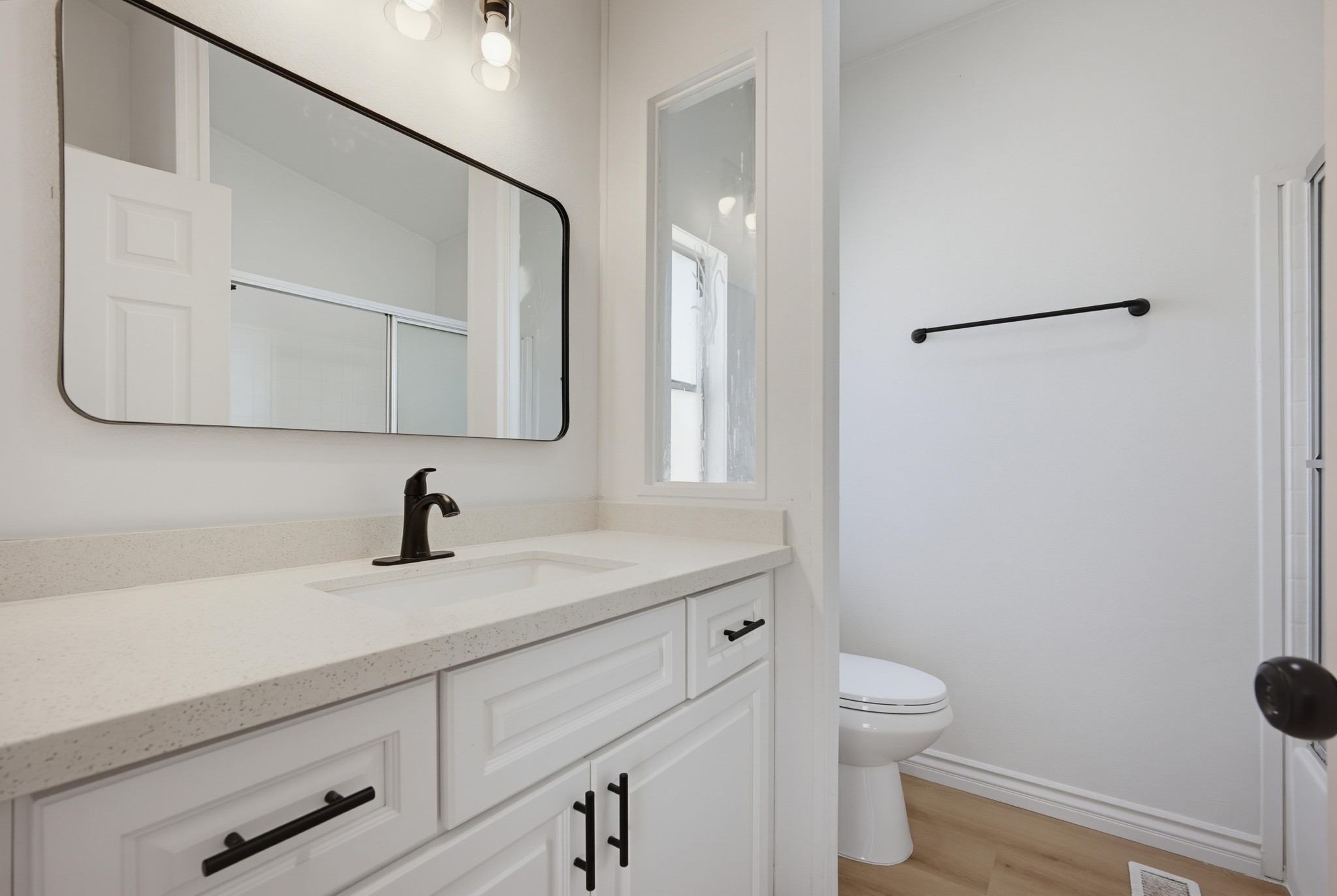 Virtual tour photo 21 of 36 for 1855 E Riverside Dr Spc 388