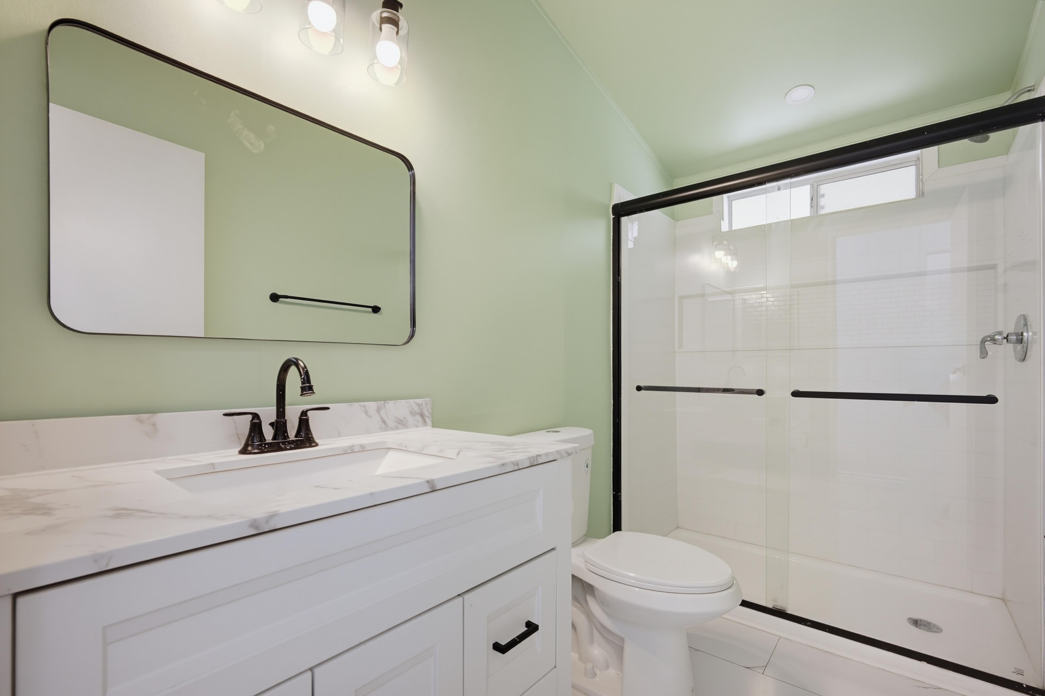 Virtual tour photo 25 of 36 for 1855 E Riverside Dr Spc 388