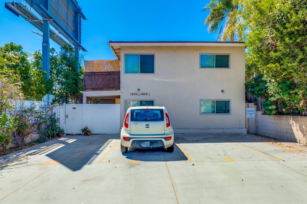 Virtual tour photo 3 of 28 for 1857 1/2 Grand Ave