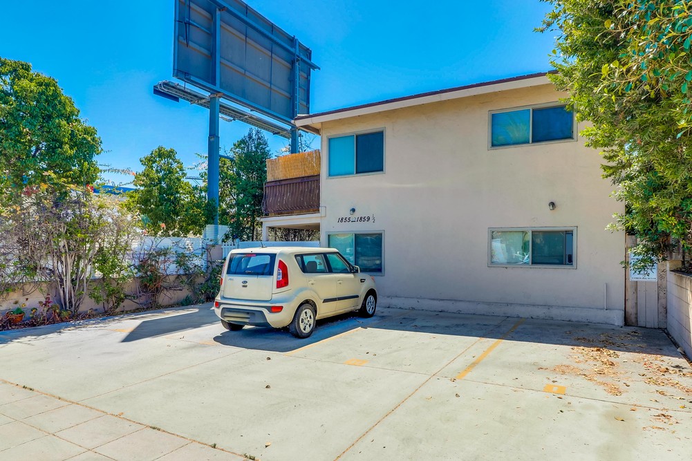 Virtual tour photo 4 of 28 for 1857 1/2 Grand Ave