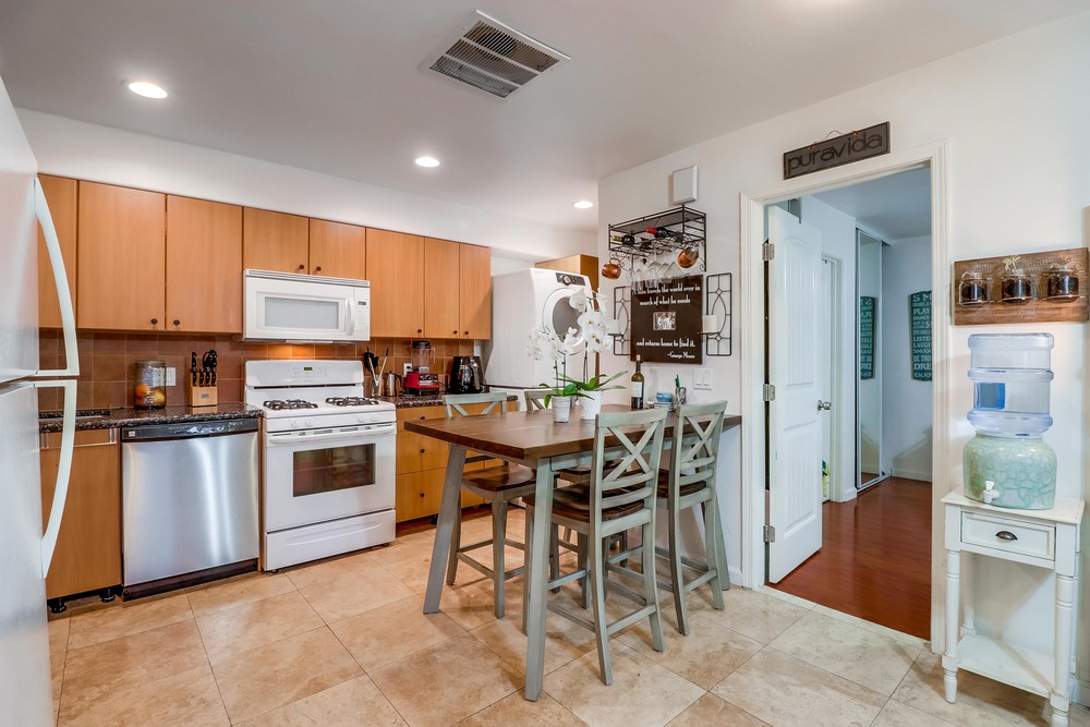 Virtual tour photo 12 of 28 for 1857 1/2 Grand Ave