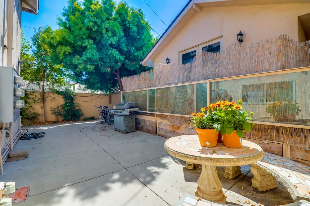 Virtual tour photo 28 of 28 for 1857 1/2 Grand Ave