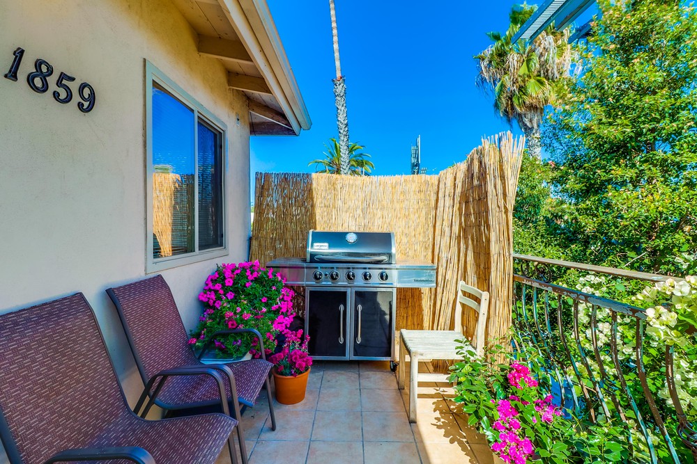 Virtual tour photo 5 of 25 for 1859 Grand Ave