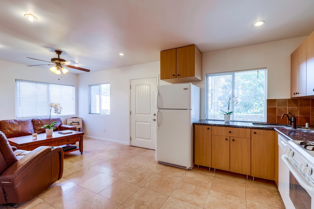 Virtual tour photo 15 of 25 for 1859 Grand Ave