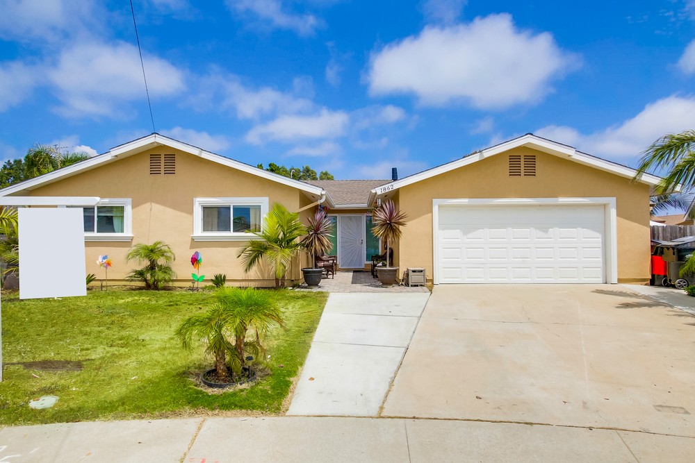 Virtual tour photo 4 of 54 for 1862 Halley St