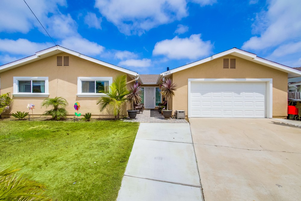 Virtual tour photo 7 of 54 for 1862 Halley St
