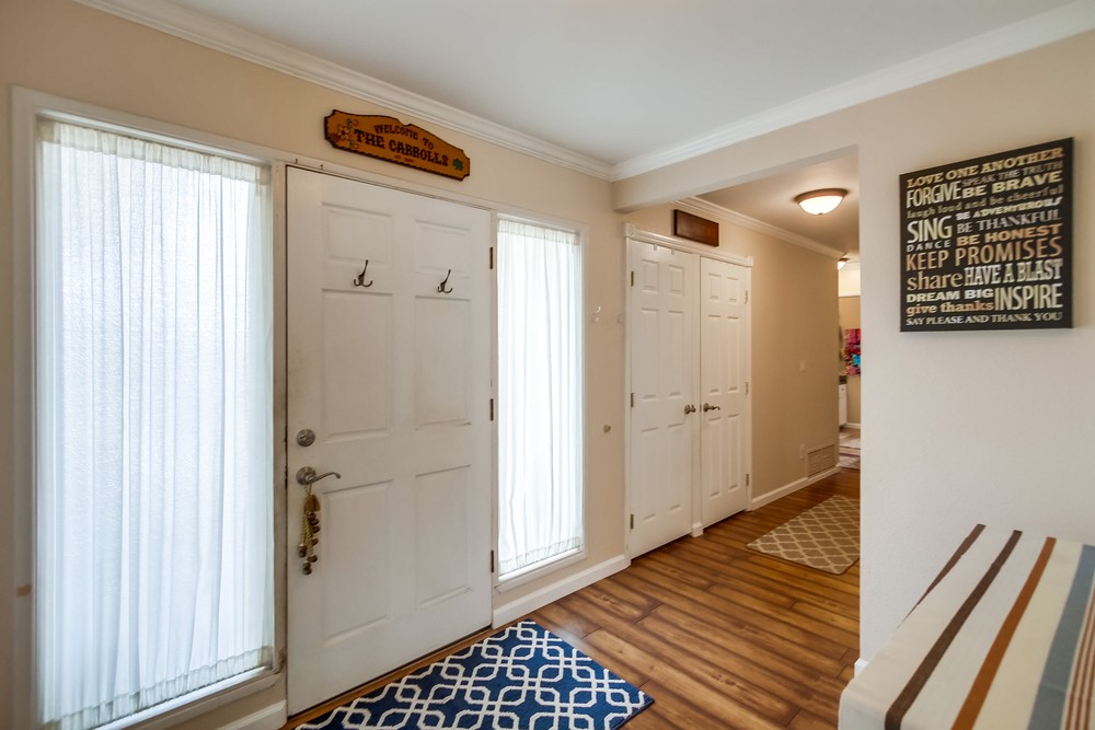 Virtual tour photo 11 of 54 for 1862 Halley St
