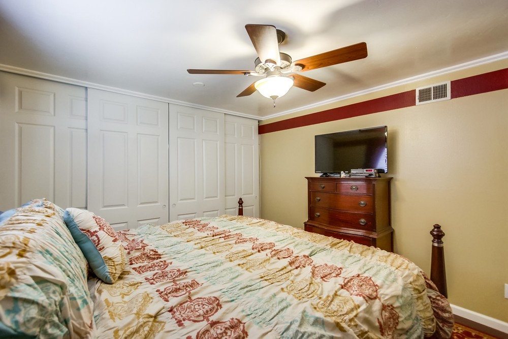 Virtual tour photo 32 of 54 for 1862 Halley St