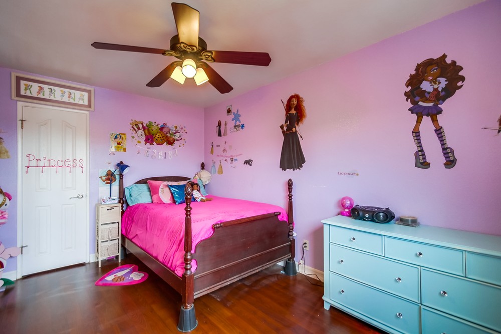 Virtual tour photo 39 of 54 for 1862 Halley St