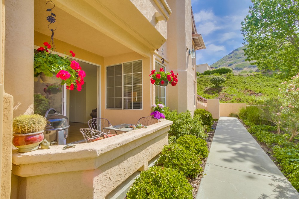 Virtual tour photo 3 of 35 for 18638 Caminito Cantilena #272