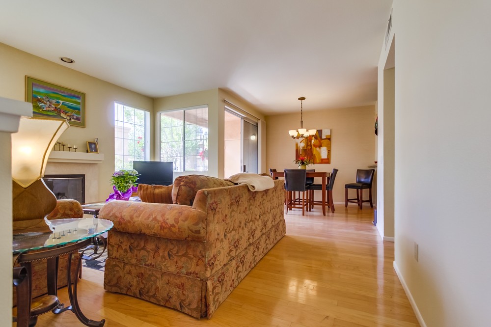 Virtual tour photo 10 of 35 for 18638 Caminito Cantilena #272