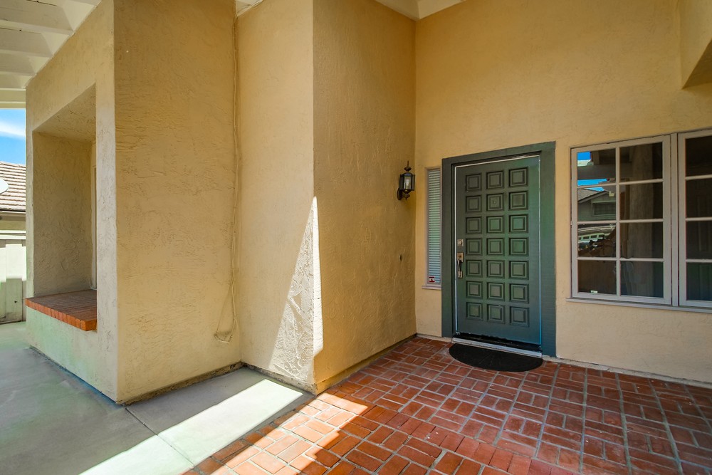 Virtual tour photo 9 of 58 for 18653 Wessex St
