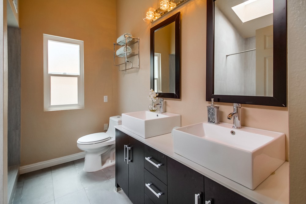 Virtual tour photo 38 of 58 for 18653 Wessex St