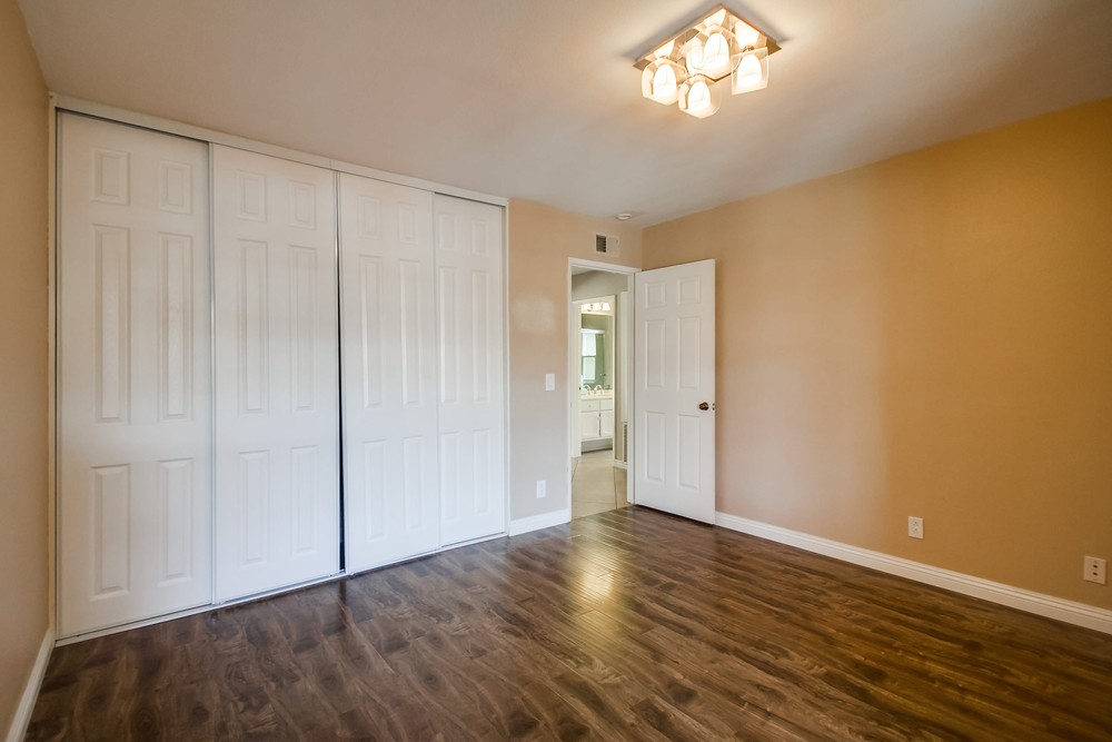 Virtual tour photo 43 of 58 for 18653 Wessex St