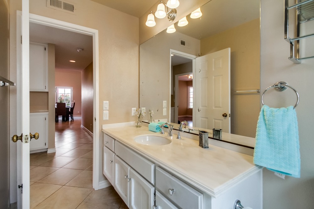 Virtual tour photo 47 of 58 for 18653 Wessex St