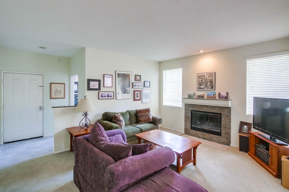 Virtual tour photo 6 of 32 for 18656 Caminito Cantilena UNIT 275