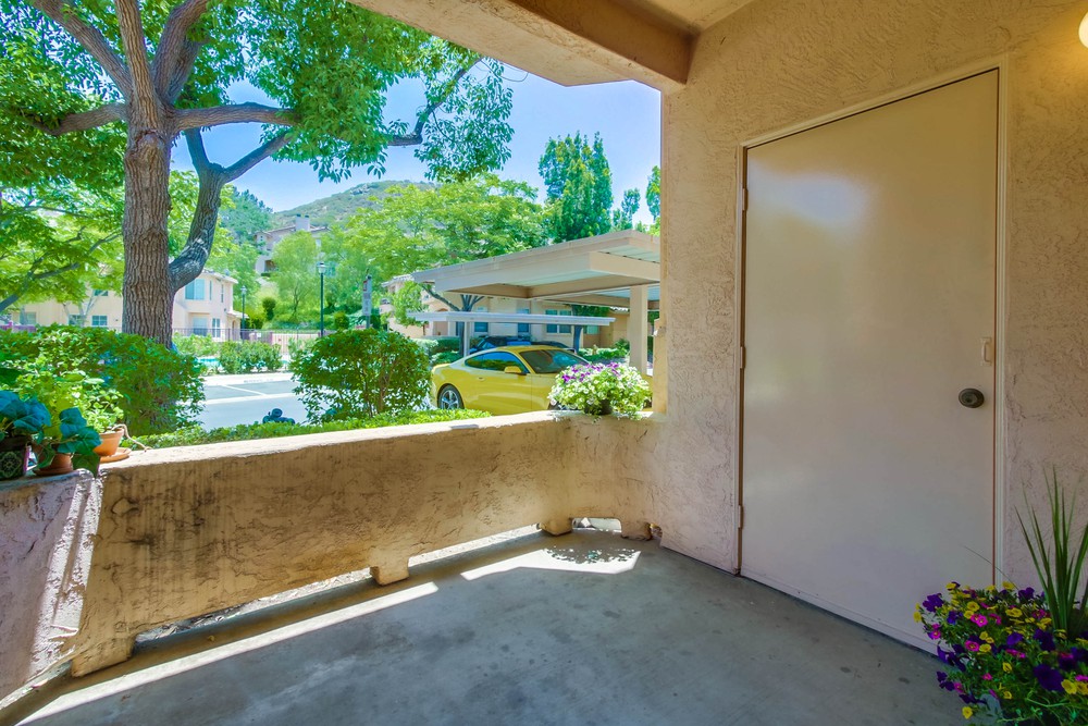 Virtual tour photo 26 of 32 for 18656 Caminito Cantilena UNIT 275