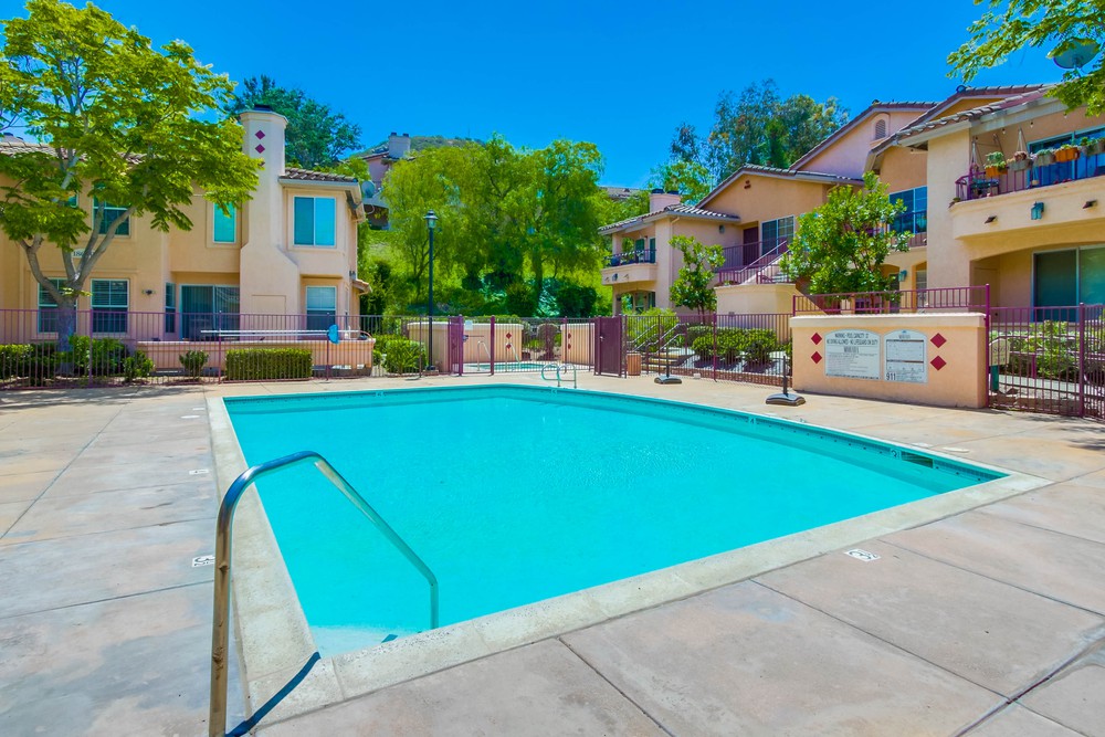 Virtual tour photo 28 of 32 for 18656 Caminito Cantilena UNIT 275