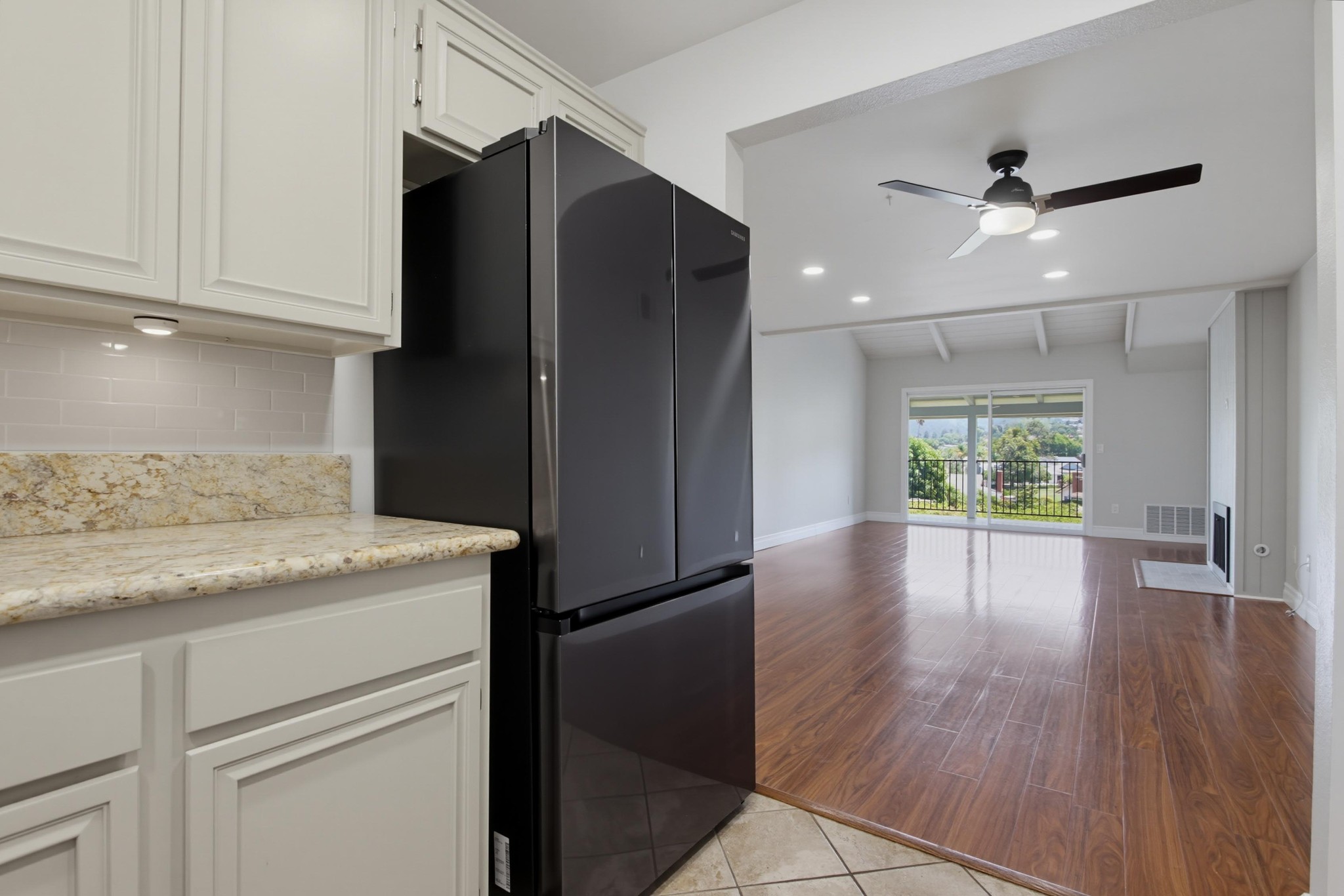 Virtual tour photo 19 of 43 for 1866 Fairway Cir Dr