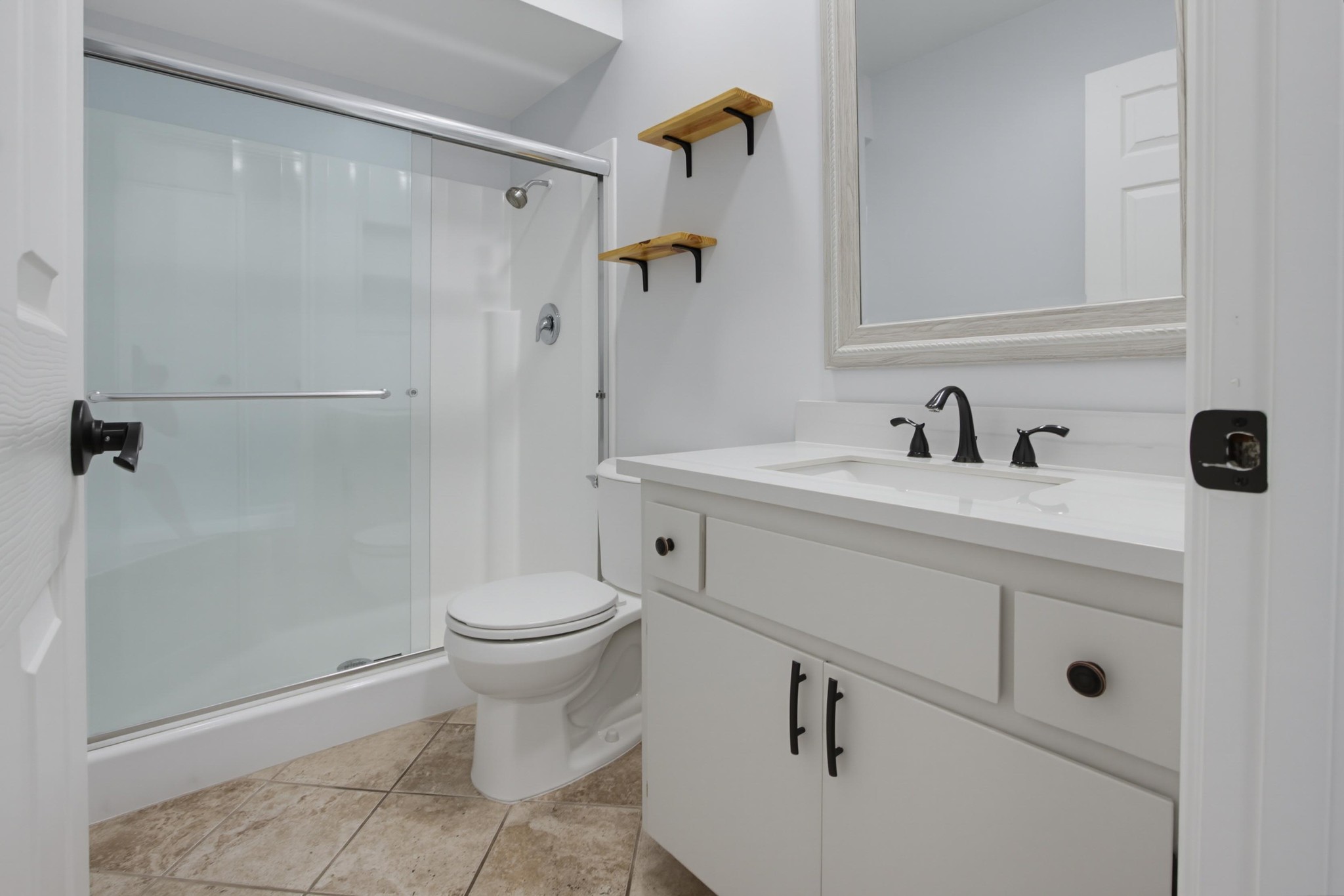 Virtual tour photo 37 of 43 for 1866 Fairway Cir Dr